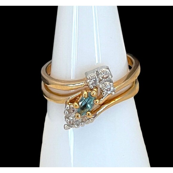 Vintage Ring Set Size 7 Blue Crystal With Clear Accents 14K Gold Plate  14Y - Picture 2 of 5